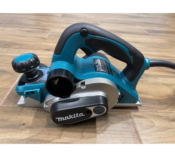 Рубанок Makita KP 0810 CK 16