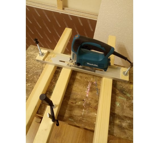 Лобзик Makita 4329 K 22