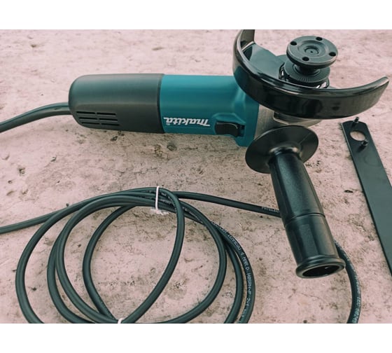 Болгарка (УШМ) Makita 9558 HN 32