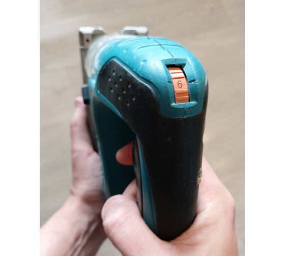 Электролобзик Makita 4329 46
