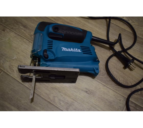 Электролобзик Makita 4329 35