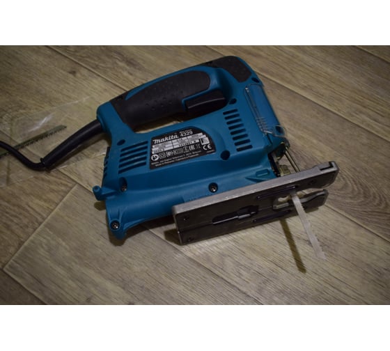 Электролобзик Makita 4329 36