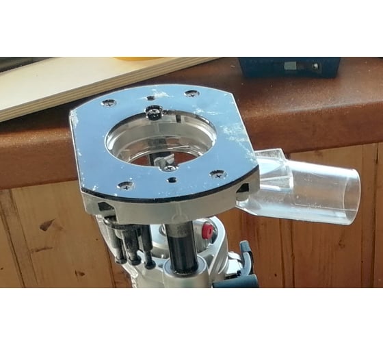 Кромочный фрезер Makita RT0700CX2 83
