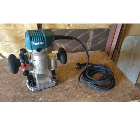 Кромочный фрезер Makita RT0700CX2 72