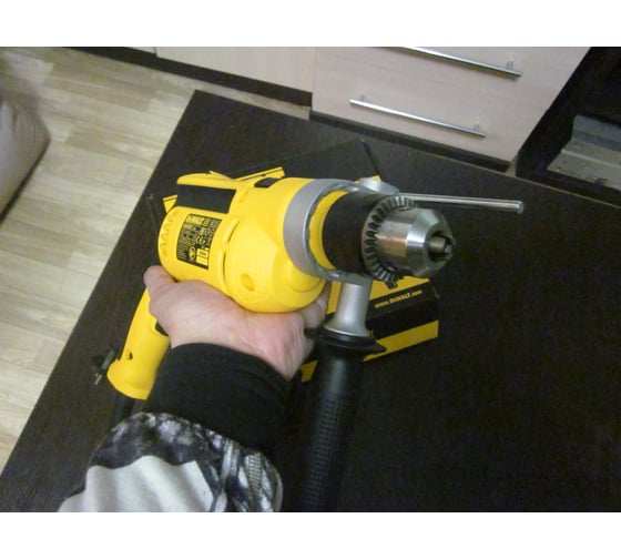 Ударная дрель DEWALT DWD 024 13