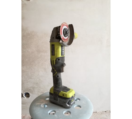 Аккумуляторная угловая шлифмашина Ryobi ONE+ R18AG-0 5133001903 176