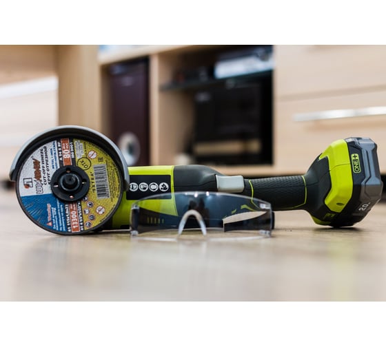 Аккумуляторная угловая шлифмашина Ryobi ONE+ R18AG-0 5133001903 162