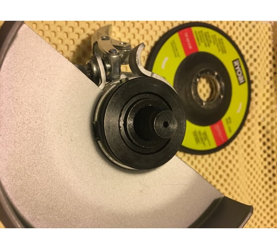 Аккумуляторная угловая шлифмашина Ryobi ONE+ R18AG-0 5133001903 156
