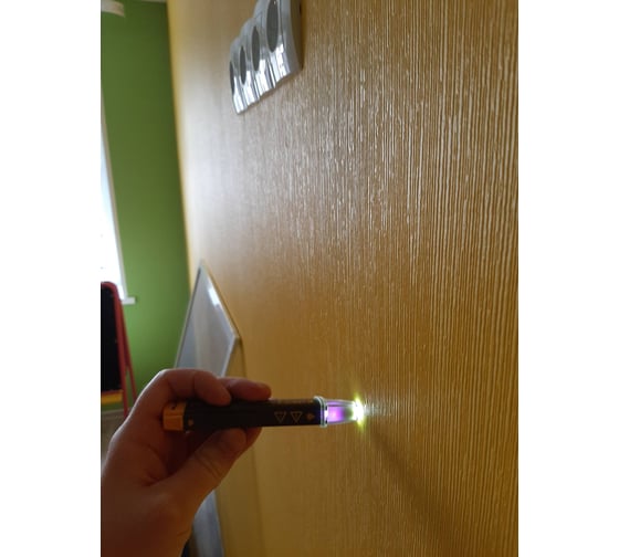 Бесконтактный индикатор напряжения Fluke LVD2 - выгодная цена, отзывы ...