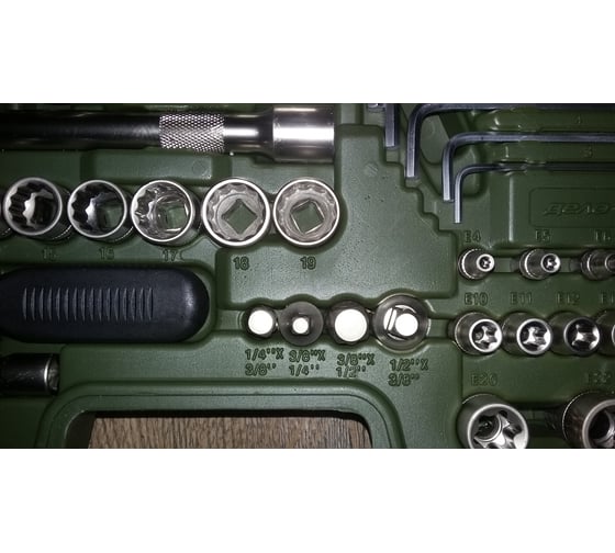 Набор инструмента для автомобиля 1/2", 1/4" 151 предмет ДТ/2 Дело ...