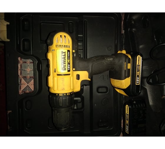 Аккумуляторная дрель-шуруповерт DEWALT DCD 771 C2 98