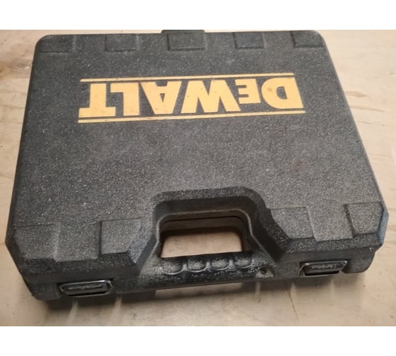 Аккумуляторная дрель-шуруповерт DEWALT DCD 771 C2 94