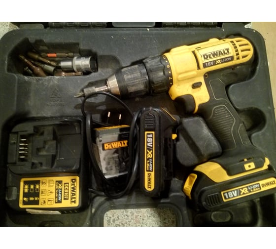 Аккумуляторная дрель-шуруповерт DEWALT DCD 771 C2 85