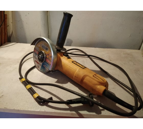 Угловая шлифмашина DEWALT DWE 4151 23