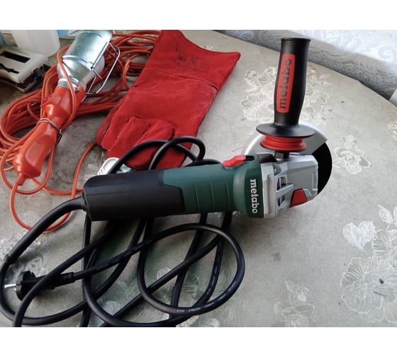 Машина шлифовальная metabo wev 15 125 quick угловая 600516000. Смотреть фото Машина шлифовальная metabo wev 15 125 quick угловая 600516000. Смотреть картинку Машина шлифовальная metabo wev 15 125 quick угловая 600516000. Картинка про Машина шлифовальная metabo wev 15 125 quick угловая 600516000. Фото Машина шлифовальная metabo wev 15 125 quick угловая 600516000