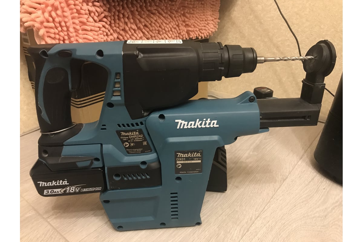 Аккумуляторный перфоратор Makita LXT DHR242Z ПОСТАВЛЯЕТСЯ БЕЗ ...