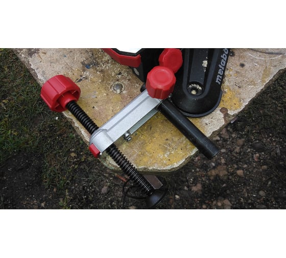 Торцовочная пила Metabo KS 216 M Lasercut 619216000 56