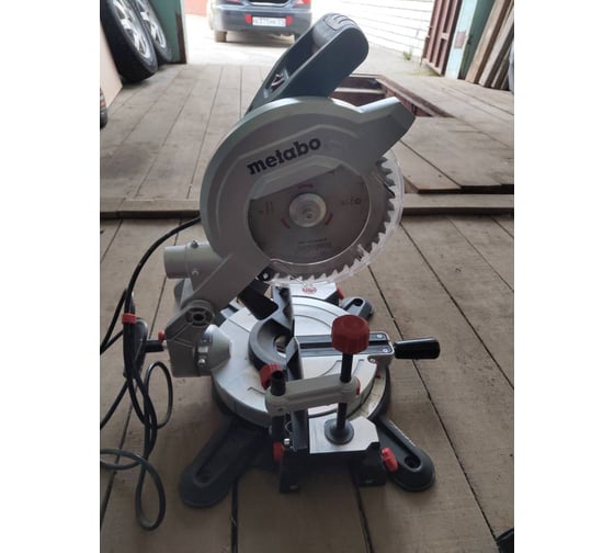 Торцовочная пила Metabo KS 216 M Lasercut 619216000 34