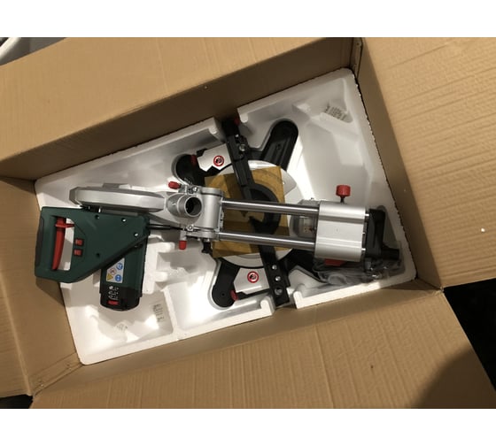 Торцовочная пила Metabo KGSV 216 M 619261000 - выгодная цена, отзывы ...
