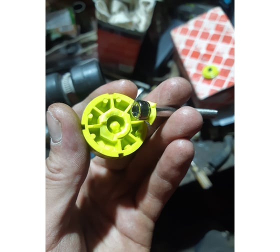 Фонарь Ryobi LED ONE+ R18ALF-0 5133002304 9