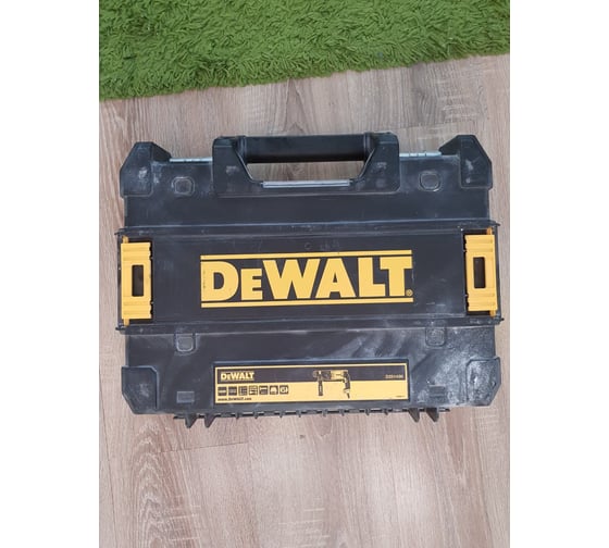 Перфоратор DEWALT D 25143 K 34