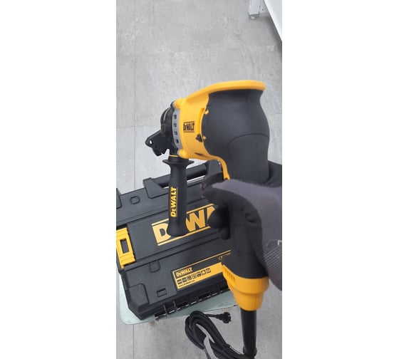 Перфоратор DEWALT D 25143 K 14