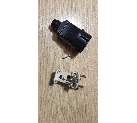 Прямая вилка с/з, черная 16А 250В UNIVersal А1010 - выгодная цена ...