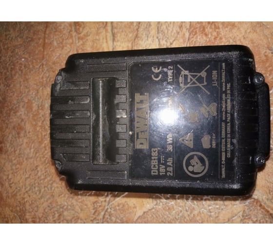 Аккумулятор (18 В; 2.0 А*ч; Li-Ion) DEWALT DCB 183 19