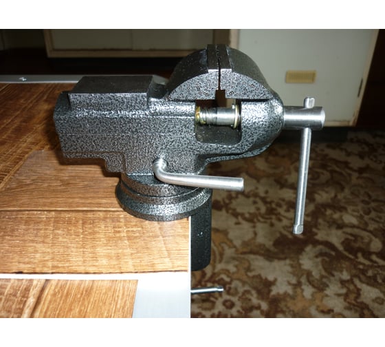 Поворотные тиски-мини с наковальней (для точных работ, 60 мм) Зубр ...