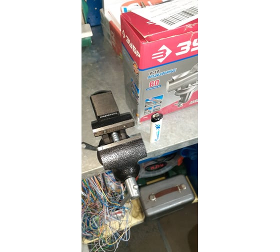 Поворотные тиски-мини с наковальней (для точных работ, 60 мм) Зубр ...