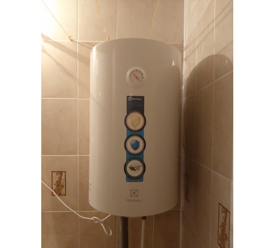 Водонагреватель Electrolux EWH 50 Quantum Pro 22