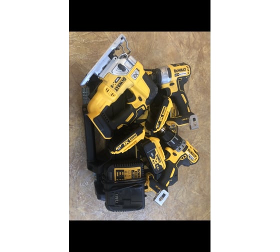 Аккумуляторная дрель-шуруповерт DEWALT DCD 791 D2 28