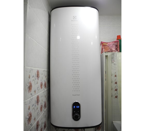 Водонагреватель Electrolux EWH 50 Royal Flash 16