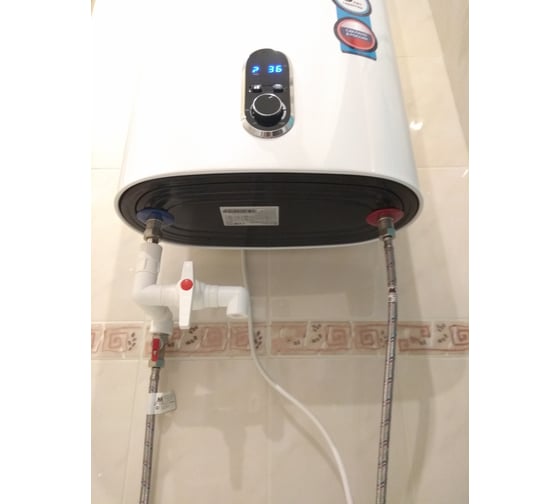 Водонагреватель Electrolux EWH 50 Royal Flash 14