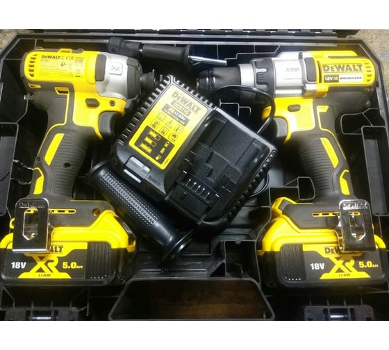 Бесщеточная дрель-шуруповерт DEWALT XRP DCD991P2 5