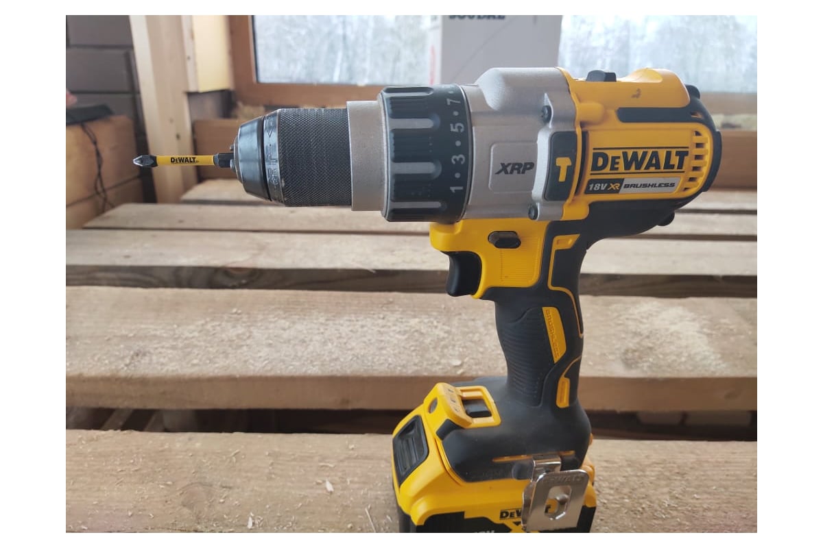  ударная дрель-шуруповерт DEWALT XRP DCD996P2 - выгодная .