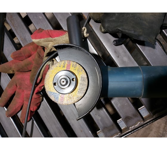 Круг отрезной по металлу INDUSTRIAL (125х22,2 мм) DEWALT DT42340Z 8