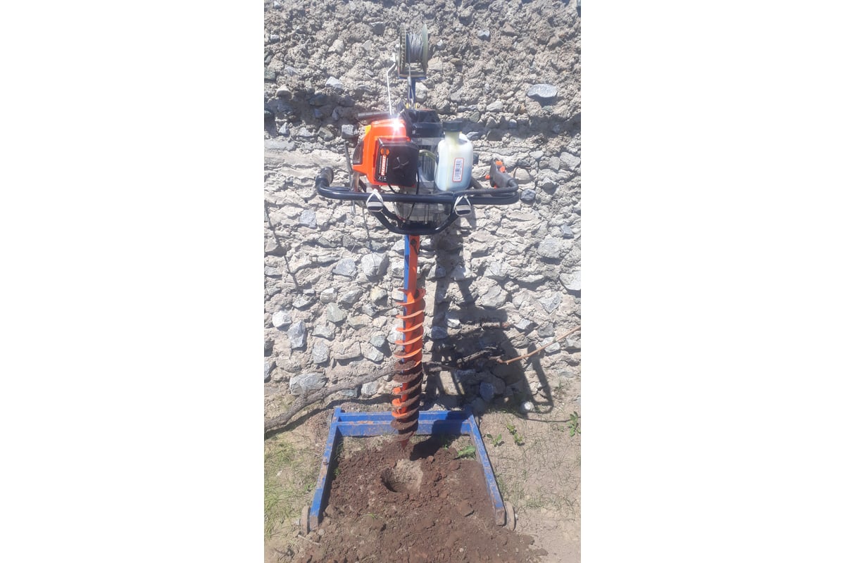 Шнек для грунта двухзаходный GDB-100/2 (20 мм; 100 мм; 80 см) CARVER 01 ...