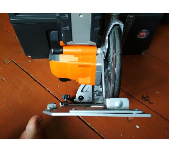 Аккумуляторная бесщеточная дисковая пила AEG BKS 18 BL-0 4935451537 14