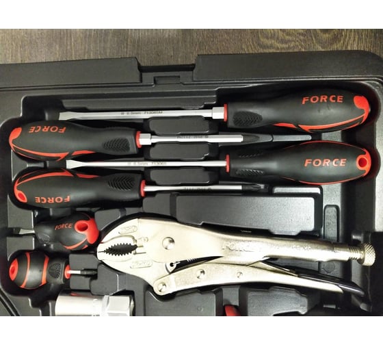 Набор инструмента с 6-ти гранными головками FORCE 142 предмета 41421R ...