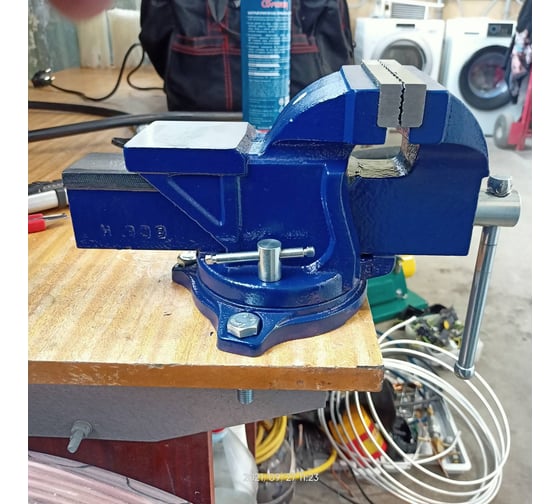 Слесарные поворотные тиски КОБАЛЬТ 245-978 - выгодная цена, отзывы ...