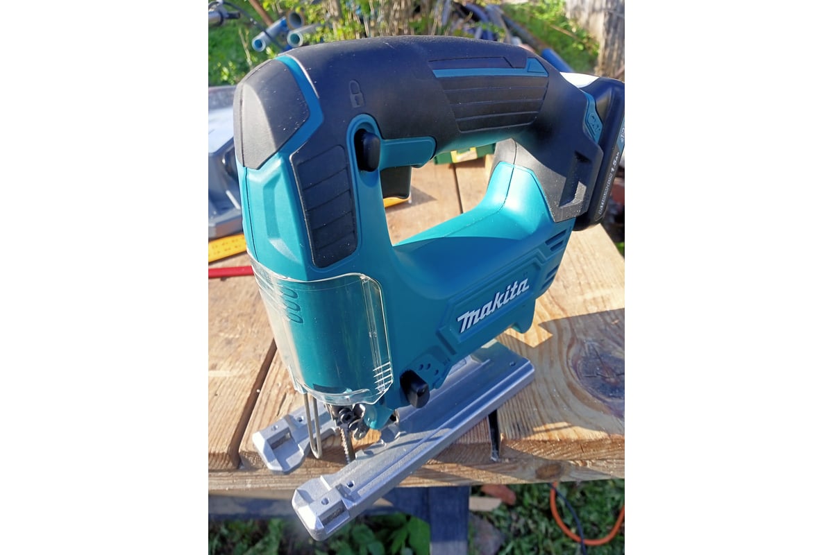 Отзывы о лобзике Makita CXT JV101DZ 