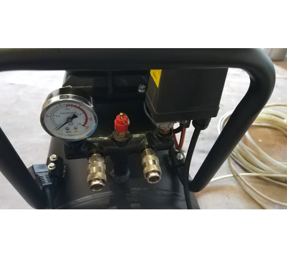 Ременной компрессор Foxweld AEROMAX 480/100 5887 32