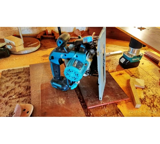 Аккумуляторная дисковая пила Makita LXT DHS680Z 33