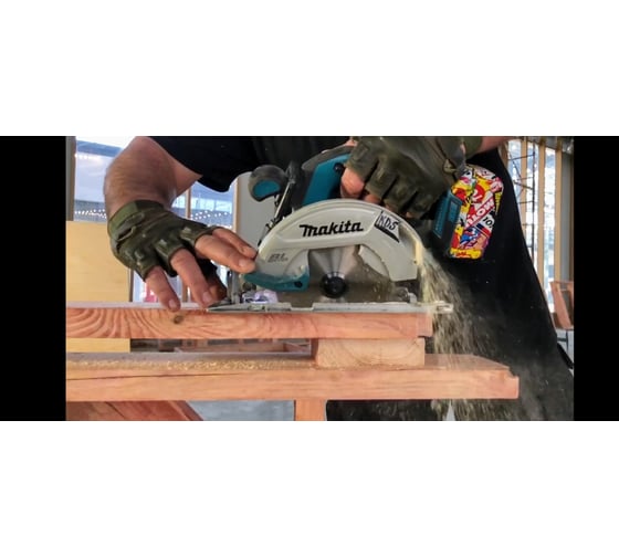 Аккумуляторная дисковая пила Makita DHS680Z 46