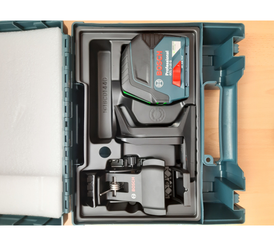 Комбинированный лазерный нивелир Bosch GCL 2-15G + RM1 + кейс 0.601.066.J00 27