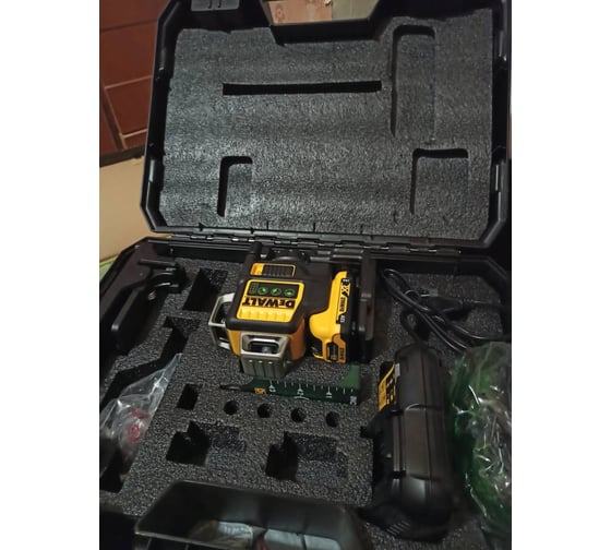 Лазерный уровень DEWALT DCE089D1G 18