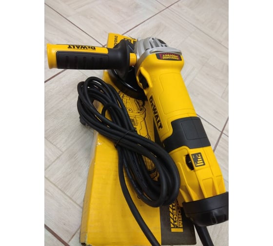 Угловая шлифмашина DEWALT DWE4257 11