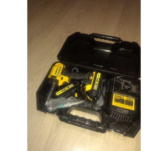 Бесщеточная дрель-шуруповерт DEWALT 18.0 В XR DCD777S2T 33