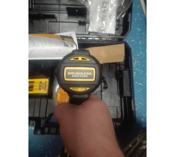 Бесщеточная дрель-шуруповерт DEWALT 18.0 В XR DCD777S2T 24